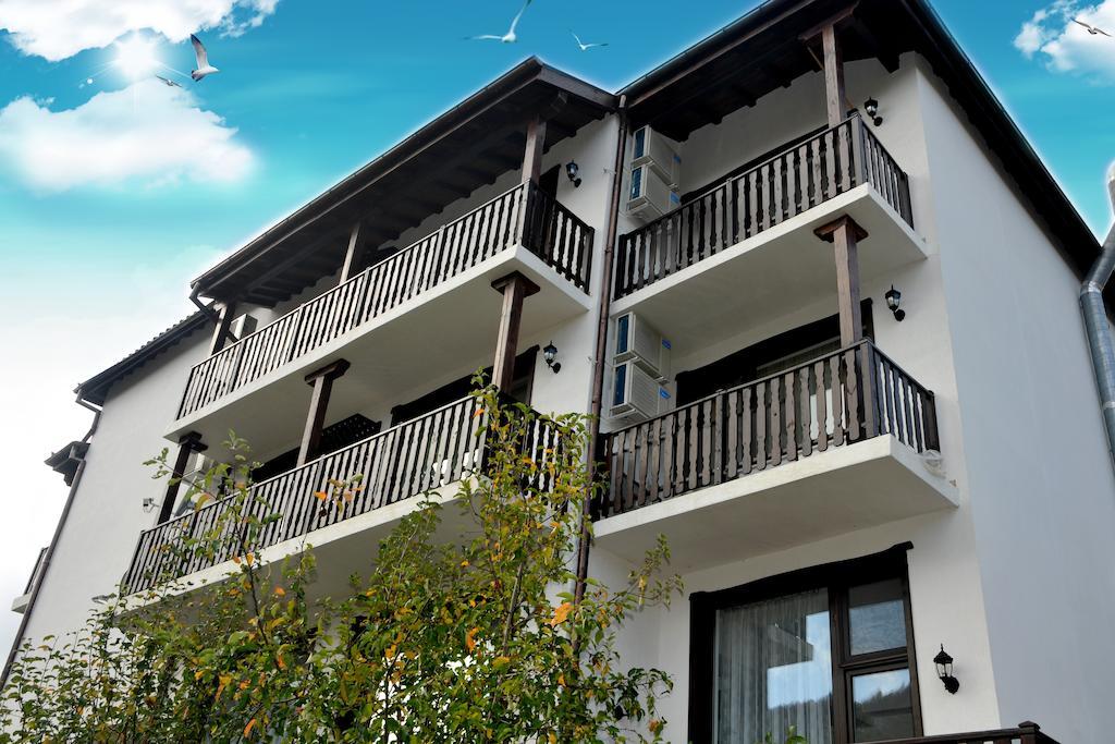Family Hotel And Restaurant Plamena Oreshak (Lovech) Exterior foto