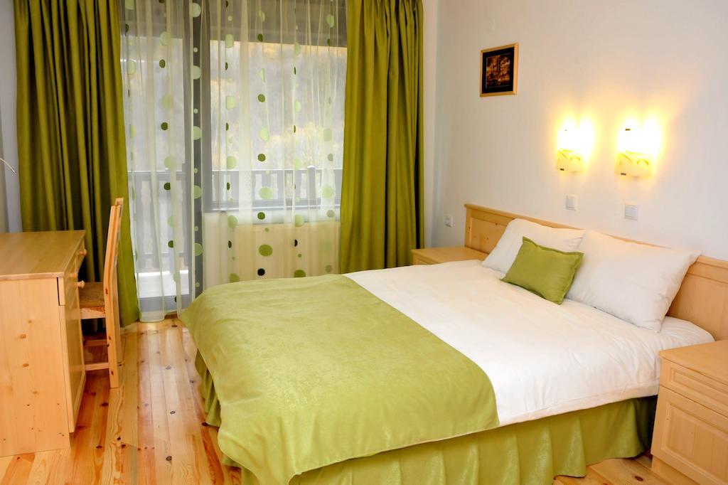 Family Hotel And Restaurant Plamena Oreshak (Lovech) Quarto foto