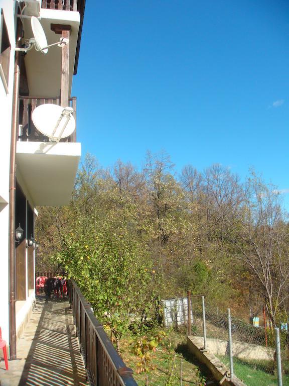 Family Hotel And Restaurant Plamena Oreshak (Lovech) Exterior foto